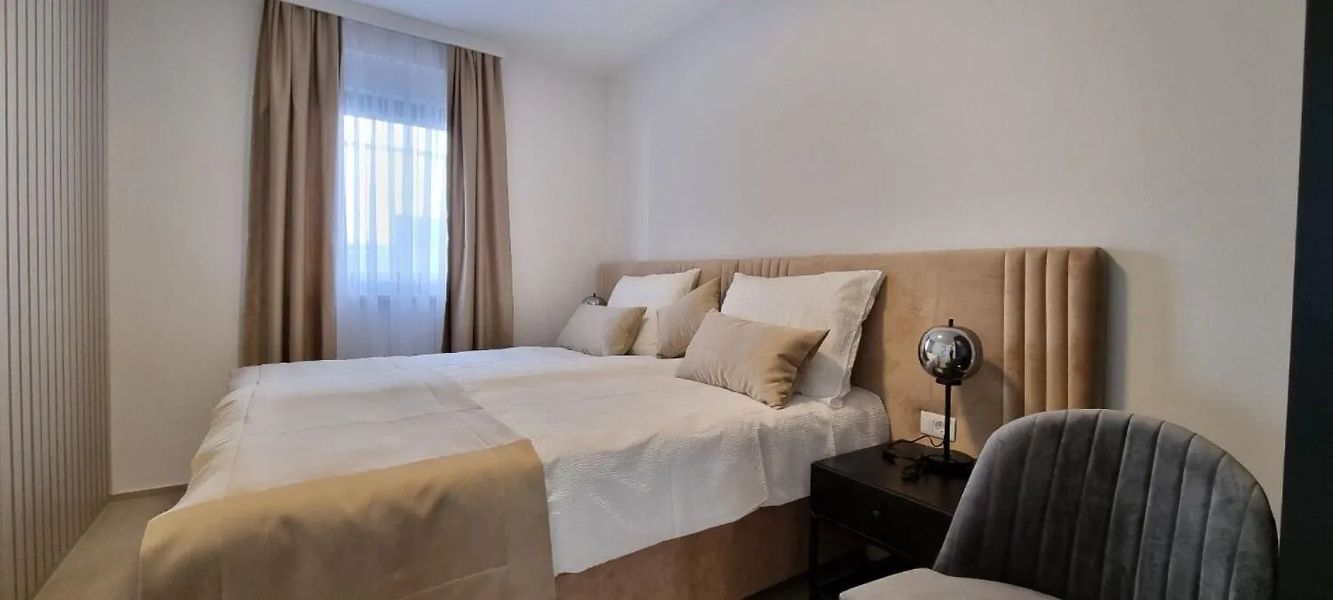 Apartments Mark 2 - 100 M From Sea Medulin