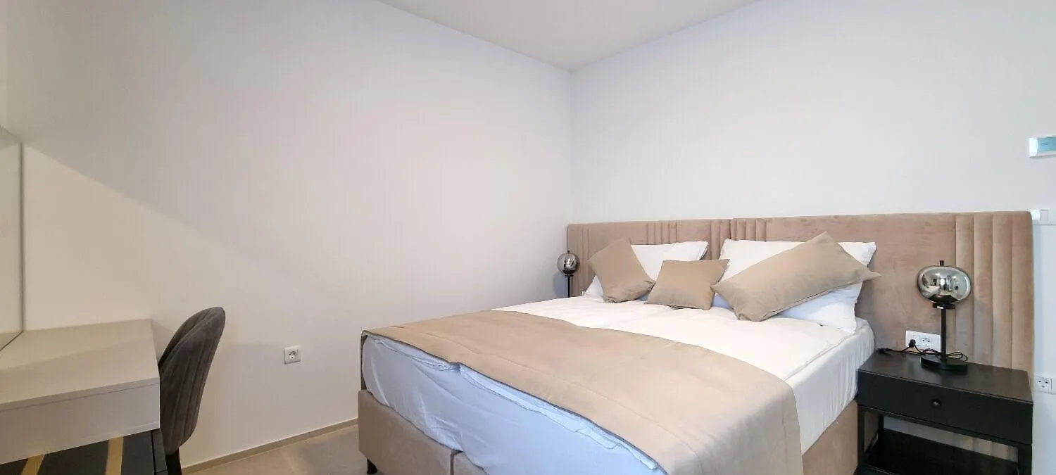 Apartments Mark 2 - 100 M From Sea Medulin