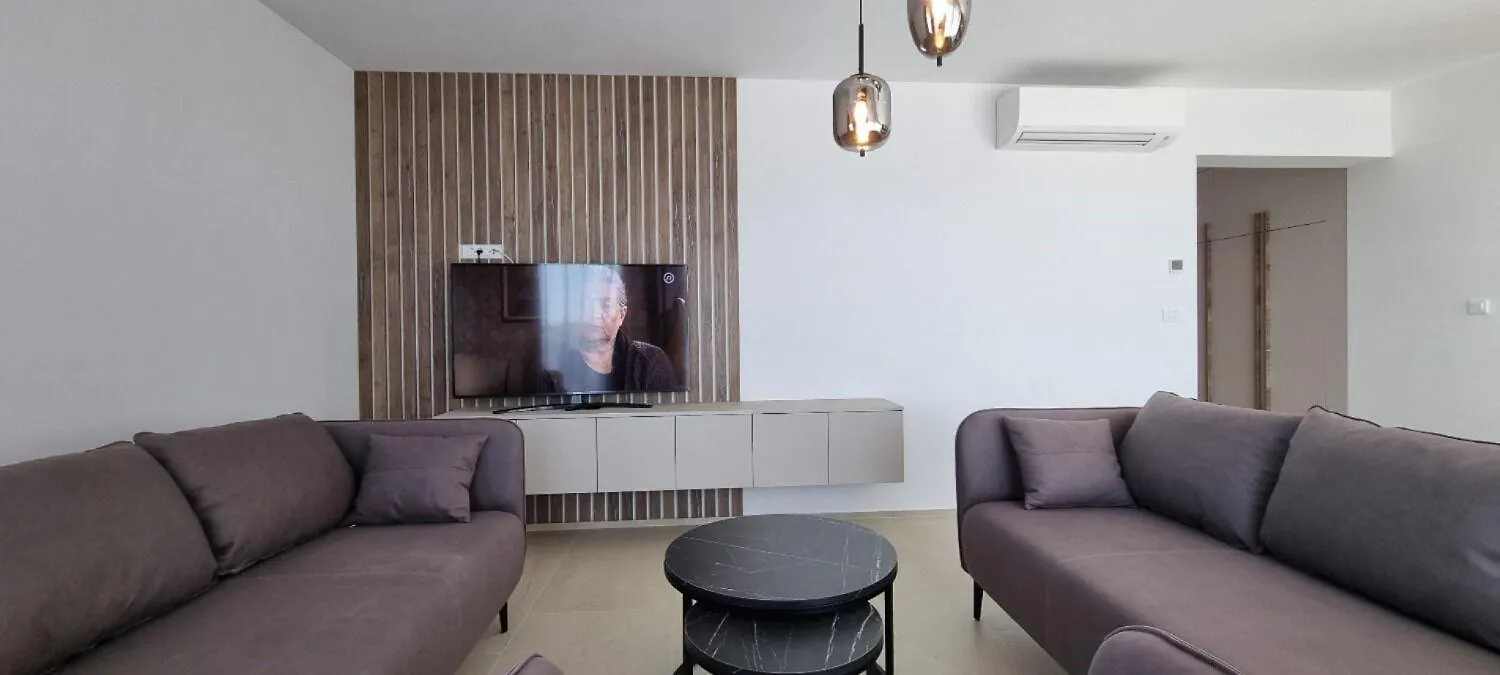 Apartments Mark 2 - 100 M From Sea Medulin
