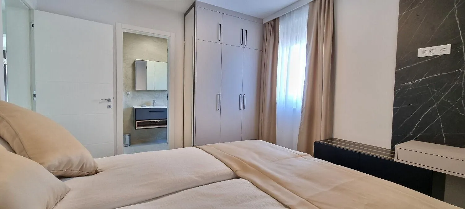 Apartments Mark 2 - 100 M From Sea Medulin